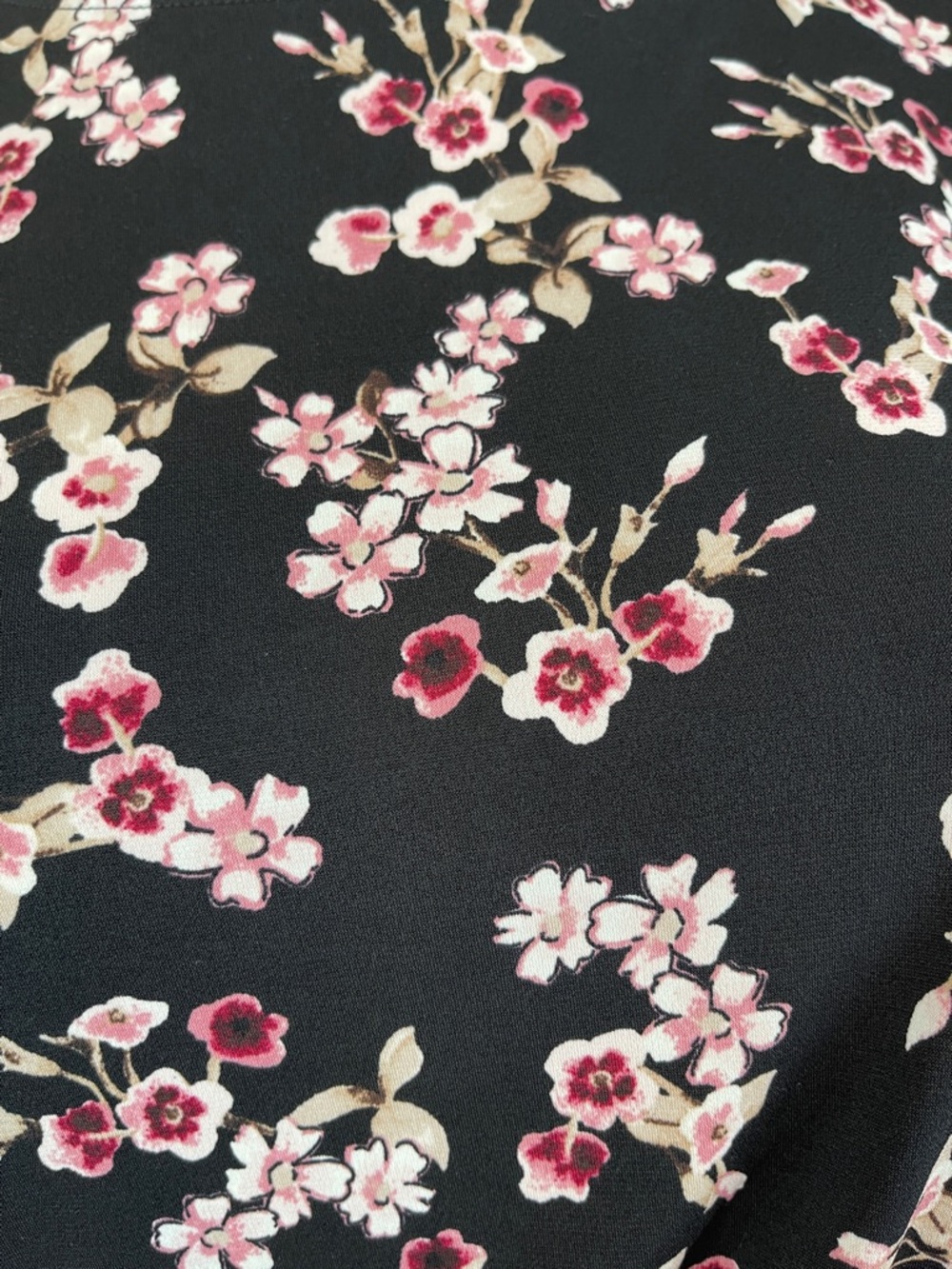 WHBM FLORAL SIDE RUCHED SLEEVELESS TOP - Picture 8 of 12